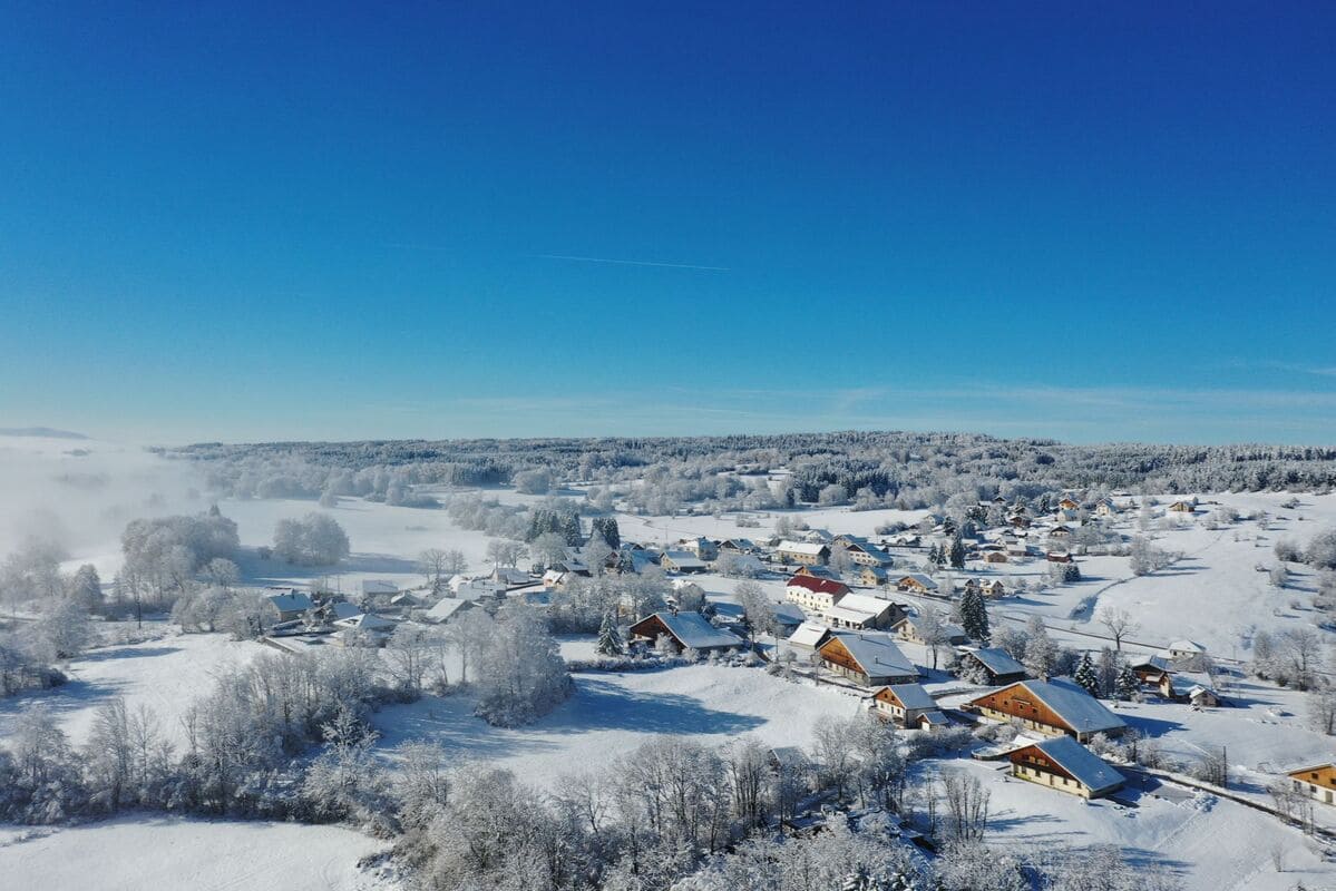 Paysage enneigé : Les Courtots - Novembre 2025